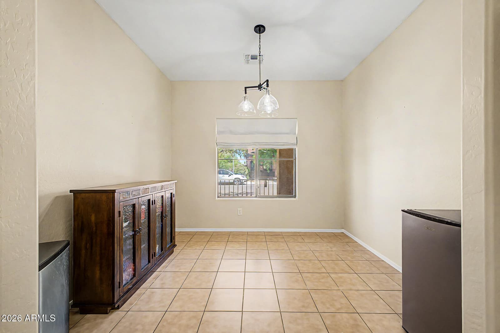 8737 W Hammond Lane, Tolleson, AZ 85353 — photo 9 of 29