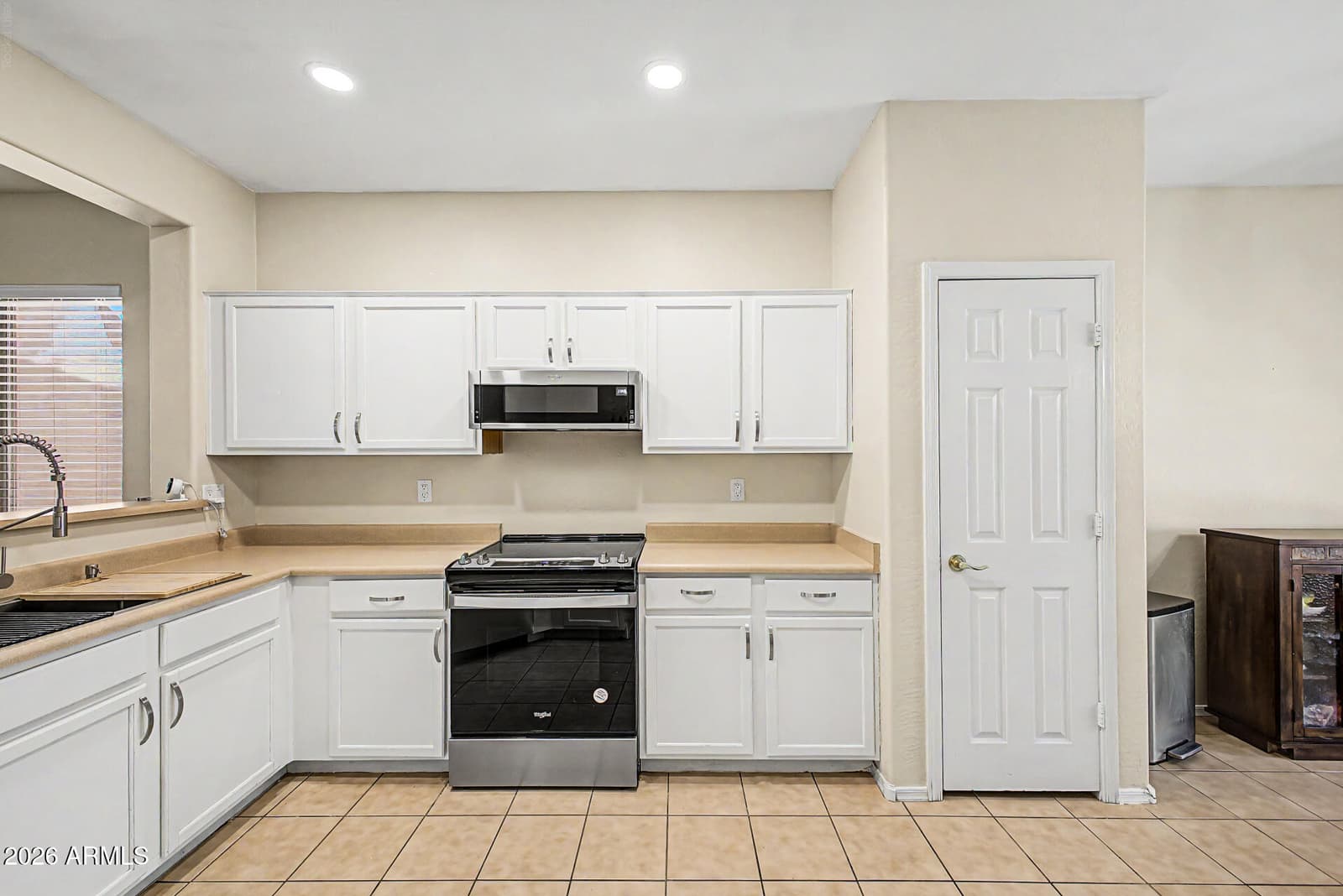 8737 W Hammond Lane, Tolleson, AZ 85353 — photo 13 of 29