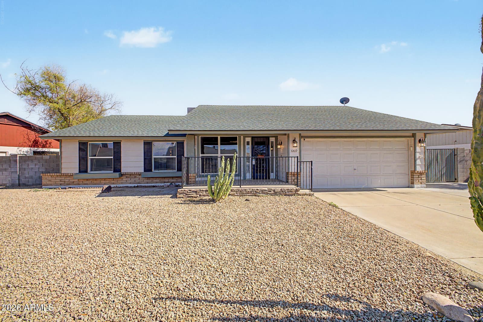 10819 W Frier Drive, Glendale, AZ 85307 — photo 1 of 19