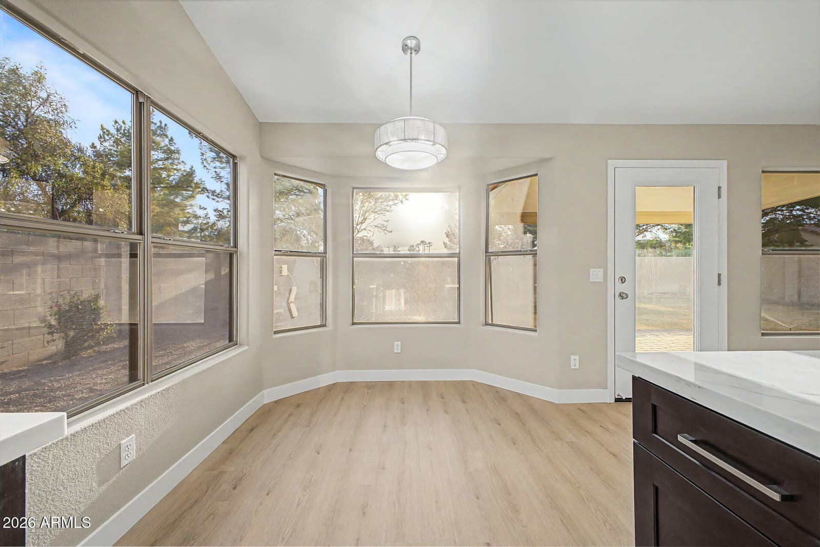 576 S Moorea Drive, Gilbert, AZ 85296 — photo 14 of 40