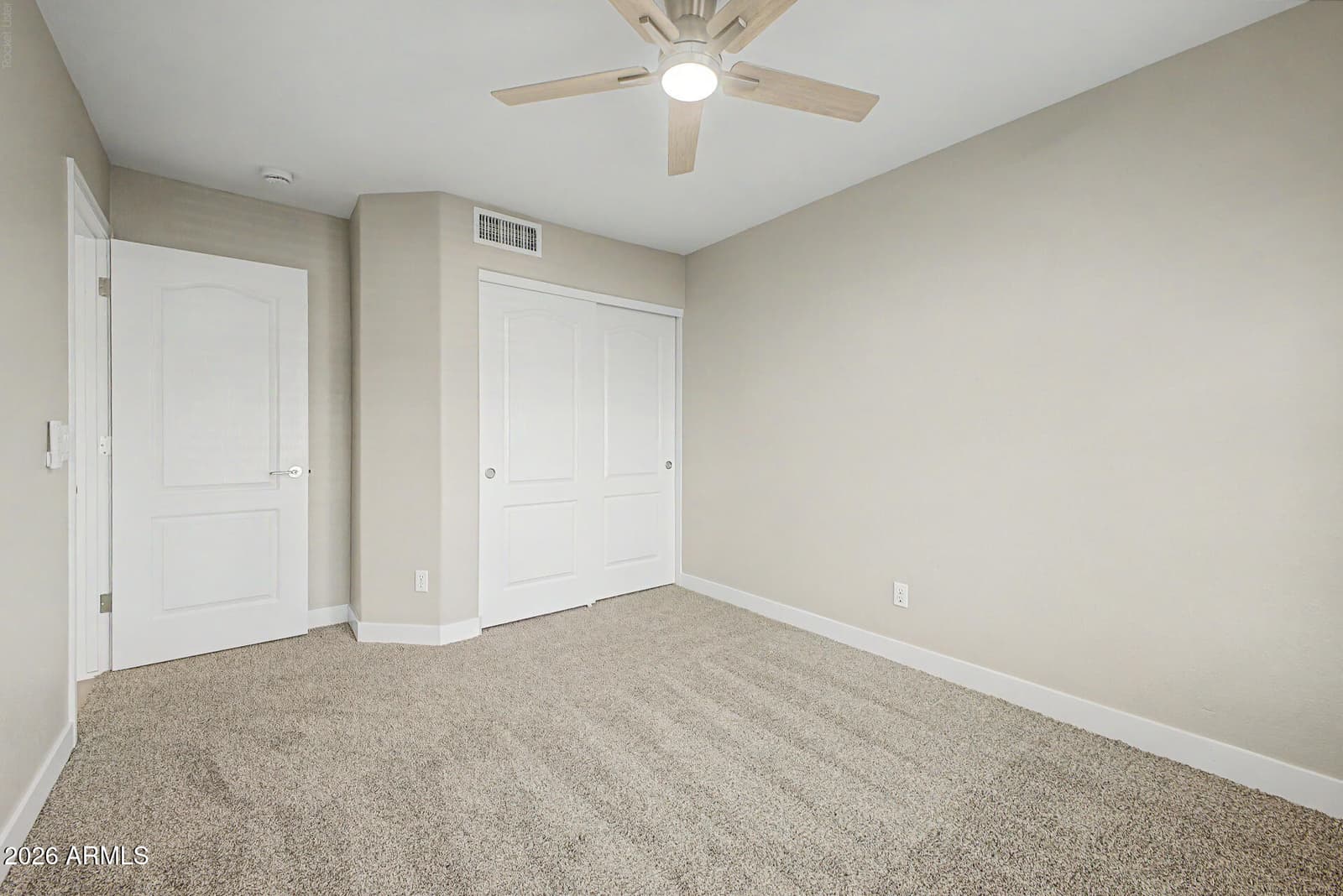576 S Moorea Drive, Gilbert, AZ 85296 — photo 28 of 40