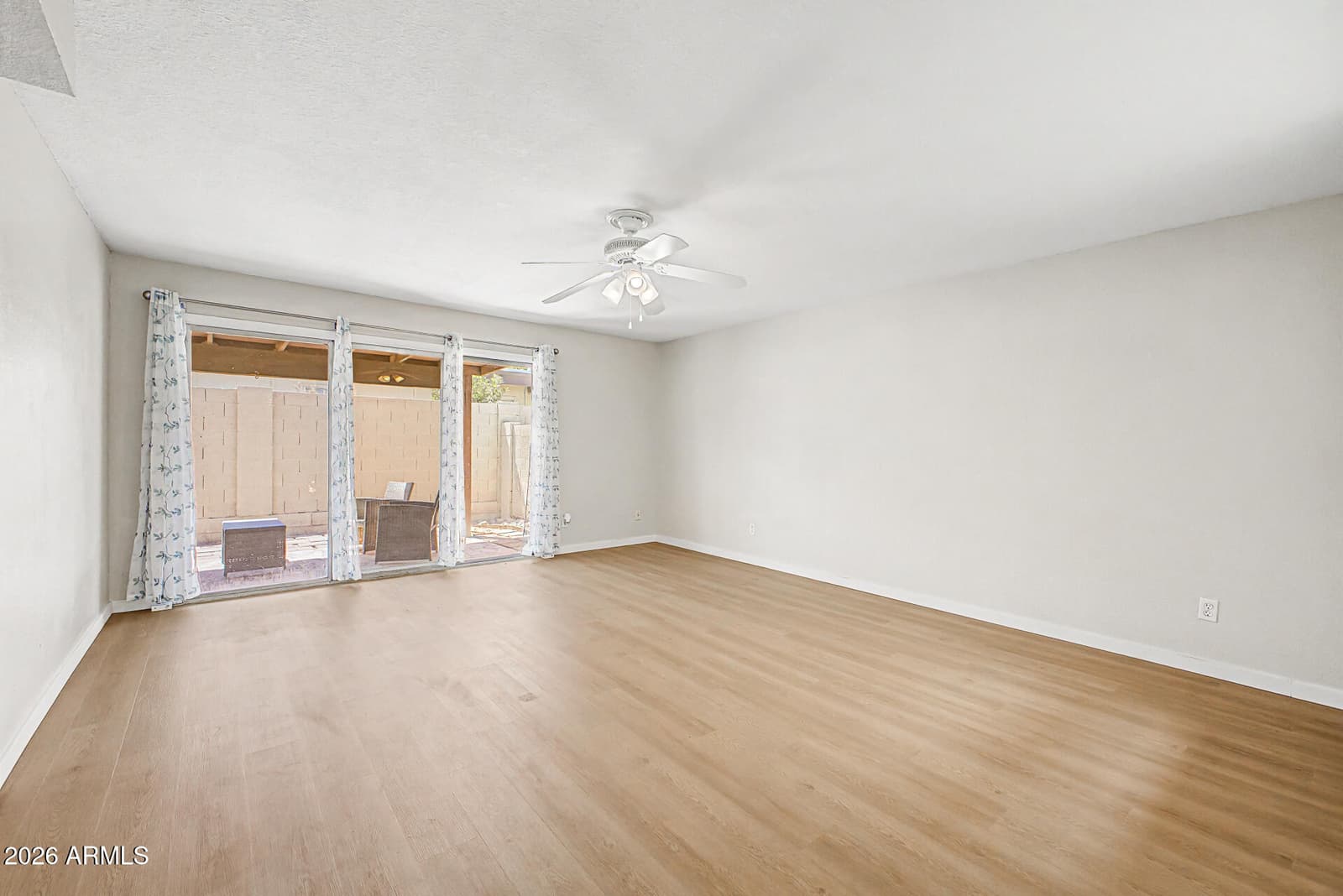 517 W Duke Drive, Tempe, AZ 85283 — photo 6 of 28