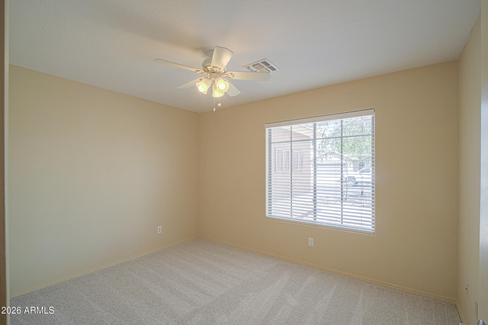 1579 E Eagle Court, Casa Grande, AZ 85122 — photo 6 of 40