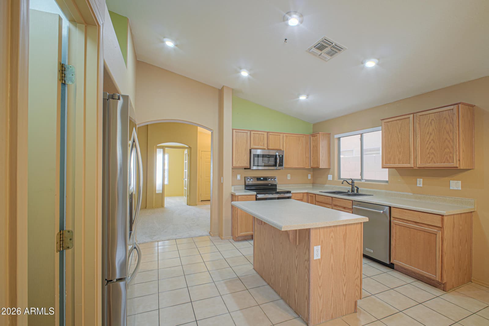 1579 E Eagle Court, Casa Grande, AZ 85122 — photo 9 of 40