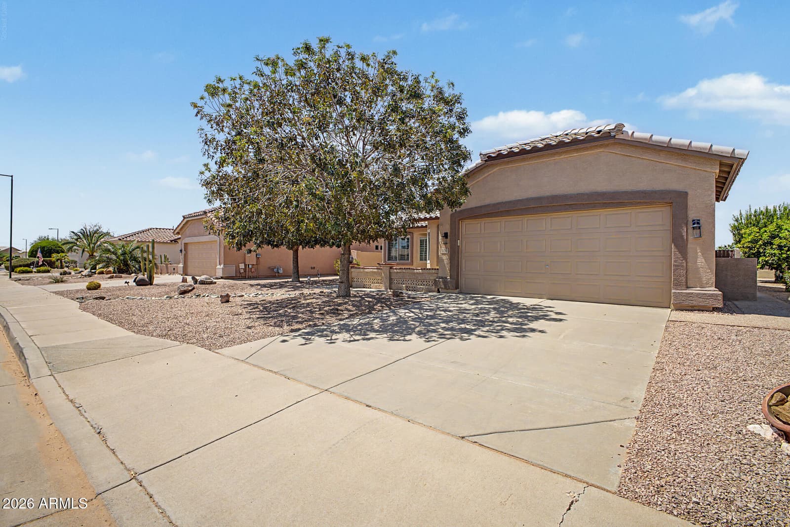 6860 S Tamarron Way, Chandler, AZ 85249 — photo 5 of 61
