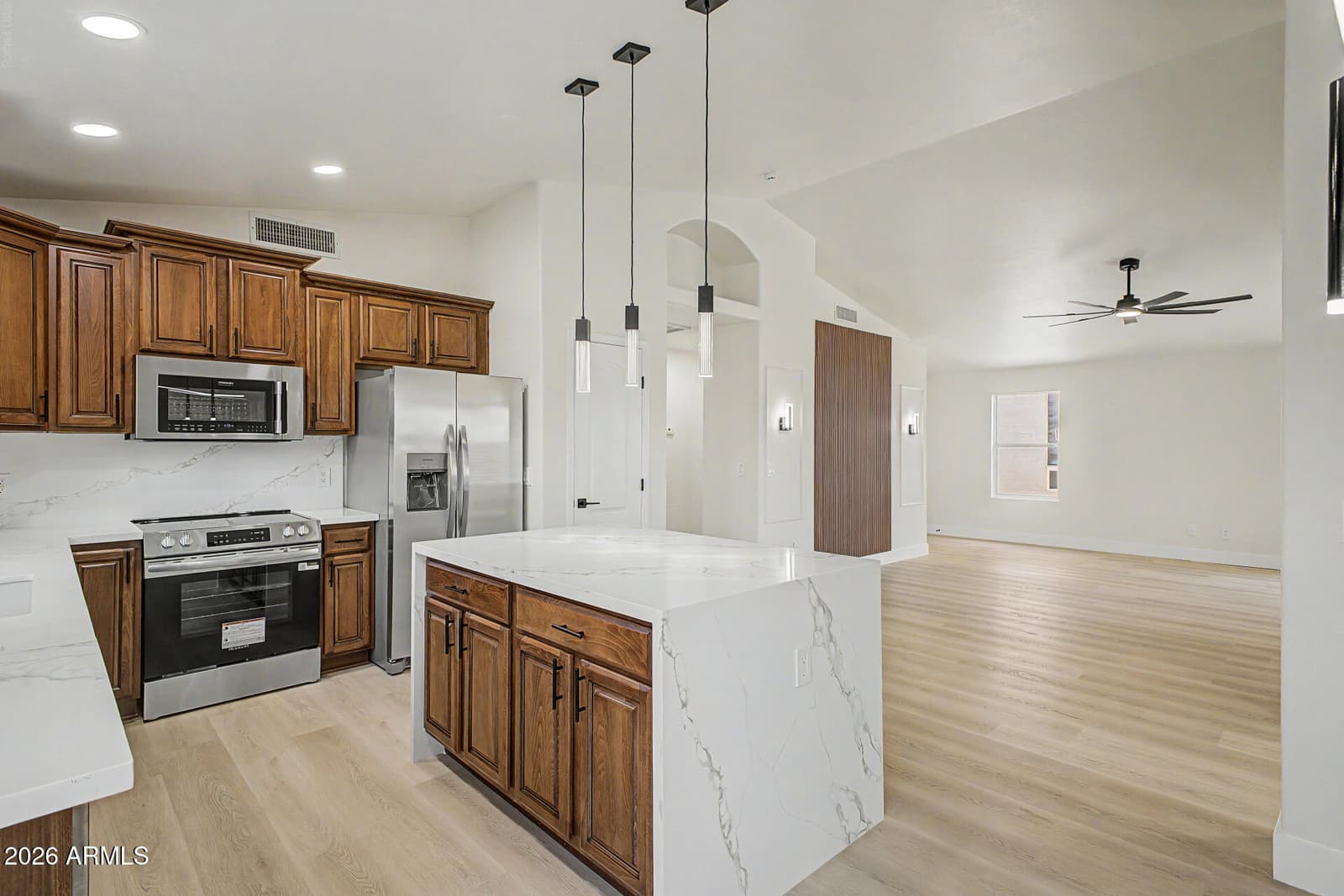 2123 E Rockwood Drive, Phoenix, AZ 85024 — photo 14 of 34
