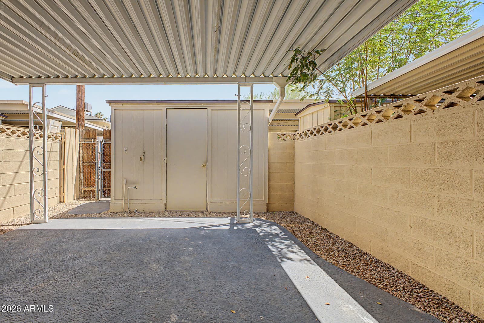 8457 E Montebello Avenue, Scottsdale, AZ 85250 — photo 26 of 32