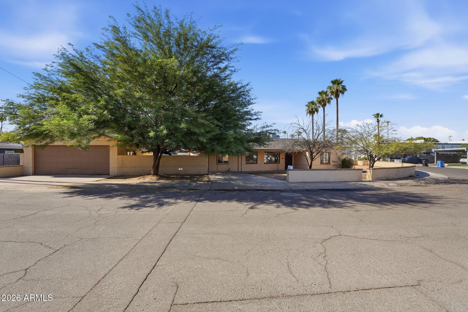 3331 N 18th Avenue, Phoenix, AZ 85015 — photo 1 of 39