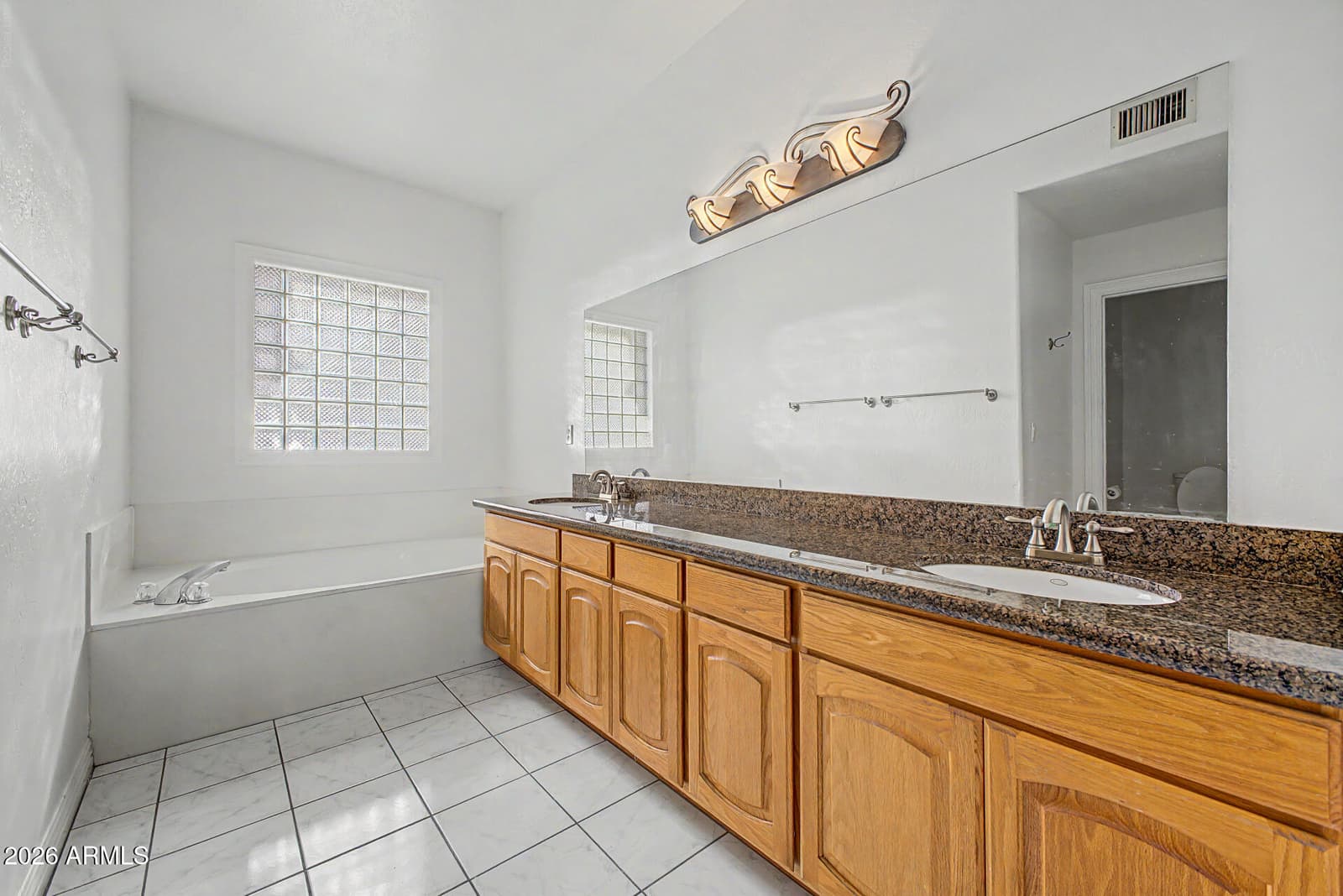2609 N 22nd Street, Mesa, AZ 85213 — photo 9 of 48