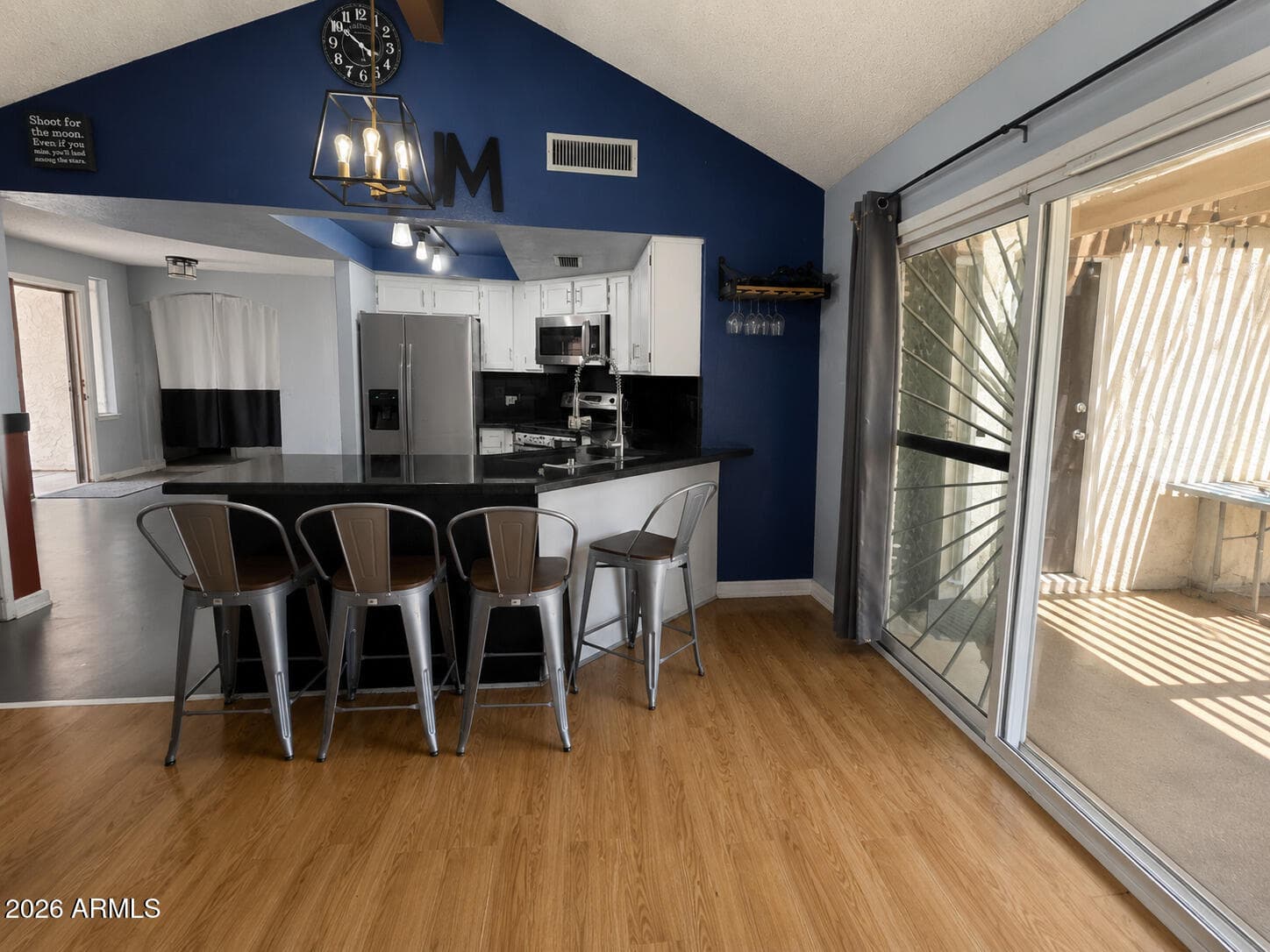 7839 W Canterbury Drive, Peoria, AZ 85345 — photo 7 of 27