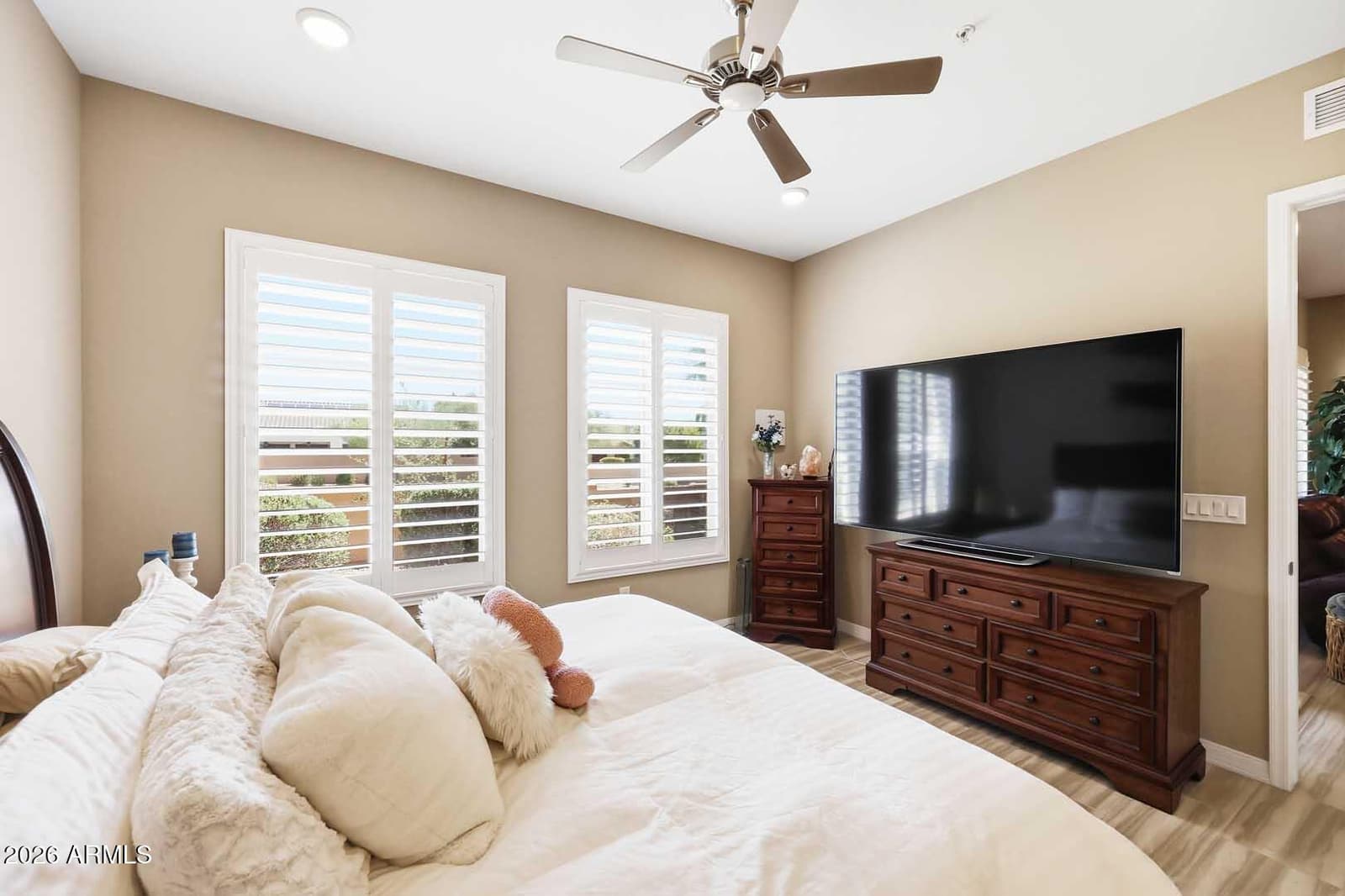 15550 S 5th Avenue 157, Phoenix, AZ 85045 — photo 19 of 38