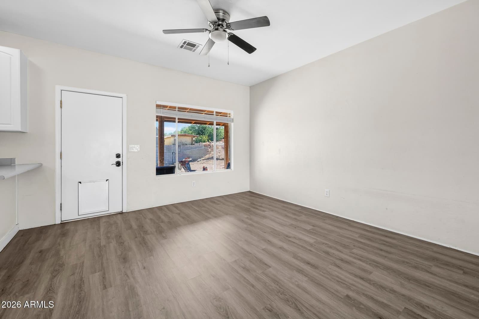345 N Madison Street, Wickenburg, AZ 85390 — photo 11 of 32