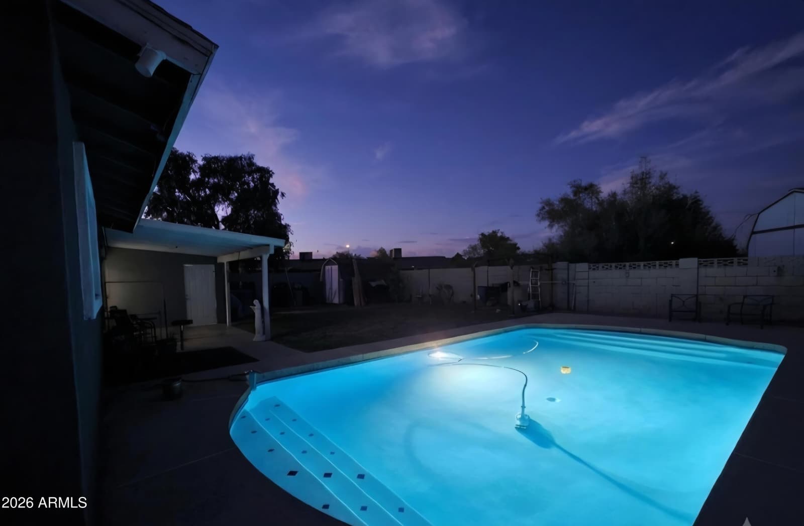 2621 N 50th Lane, Phoenix, AZ 85035 — photo 6 of 36