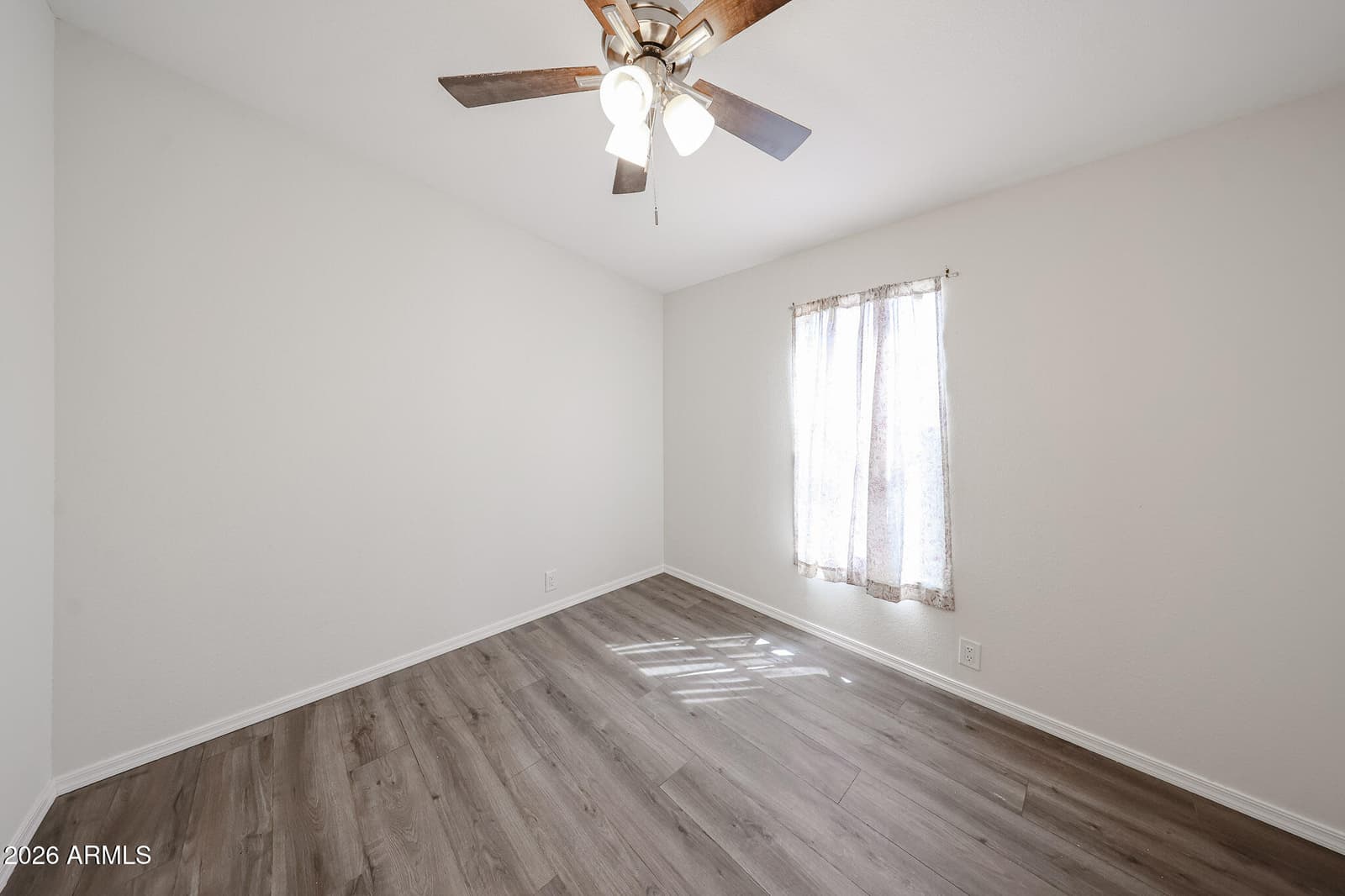 13814 W Stella Lane, Litchfield Park, AZ 85340 — photo 17 of 40