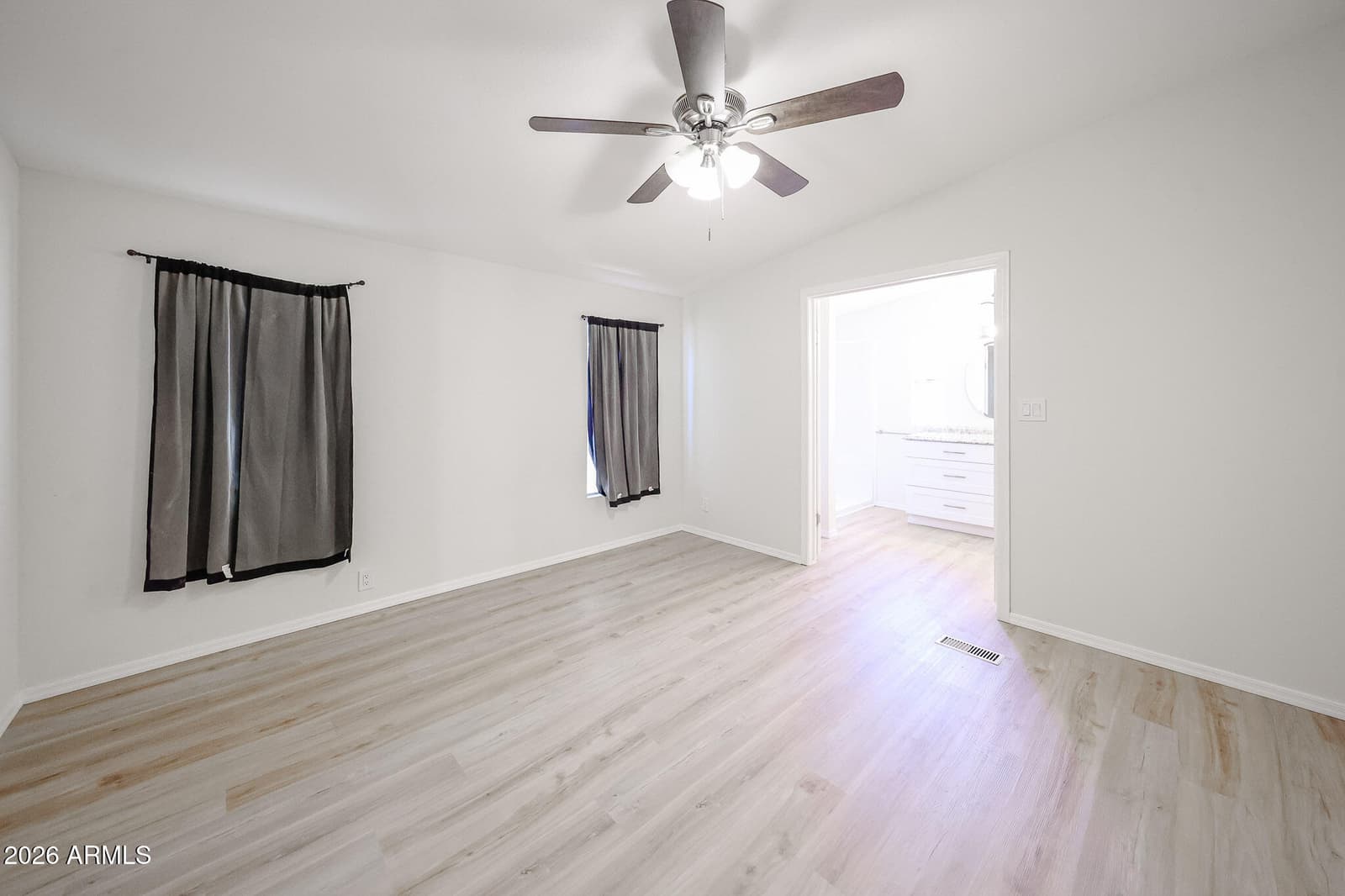 13814 W Stella Lane, Litchfield Park, AZ 85340 — photo 28 of 40