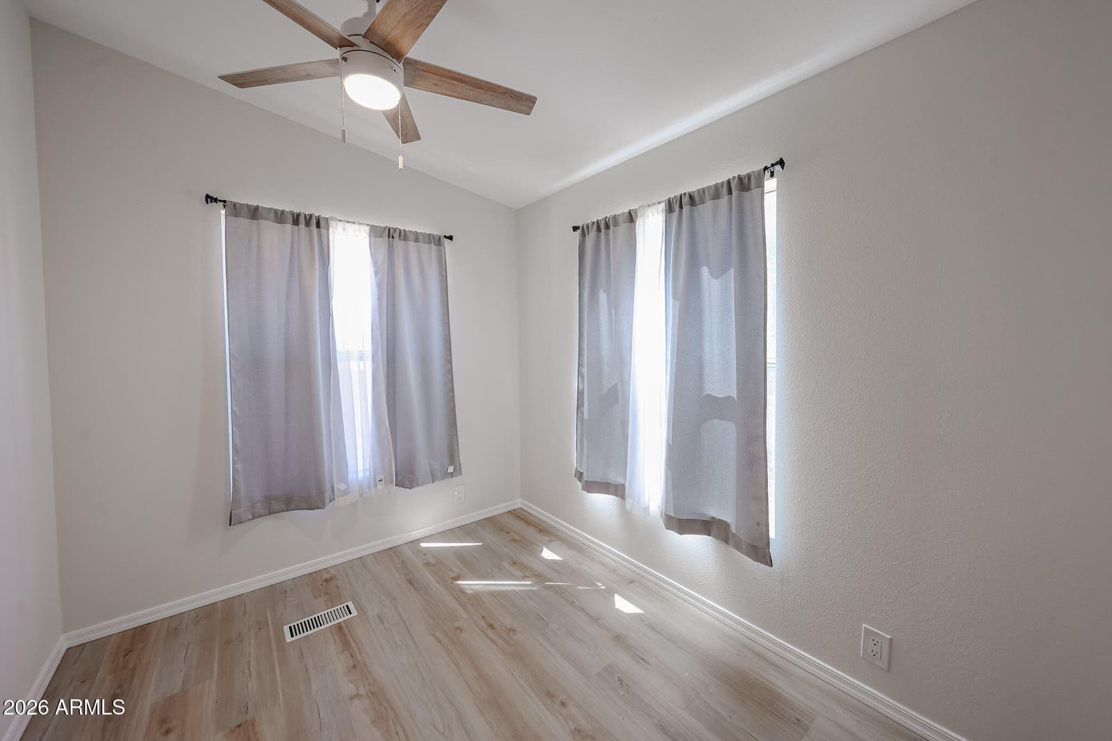 13814 W Stella Lane, Litchfield Park, AZ 85340 — photo 33 of 40