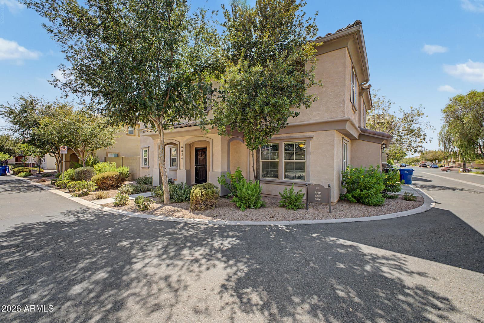 6826 E Posada Circle, Mesa, AZ 85212 — photo 2 of 34