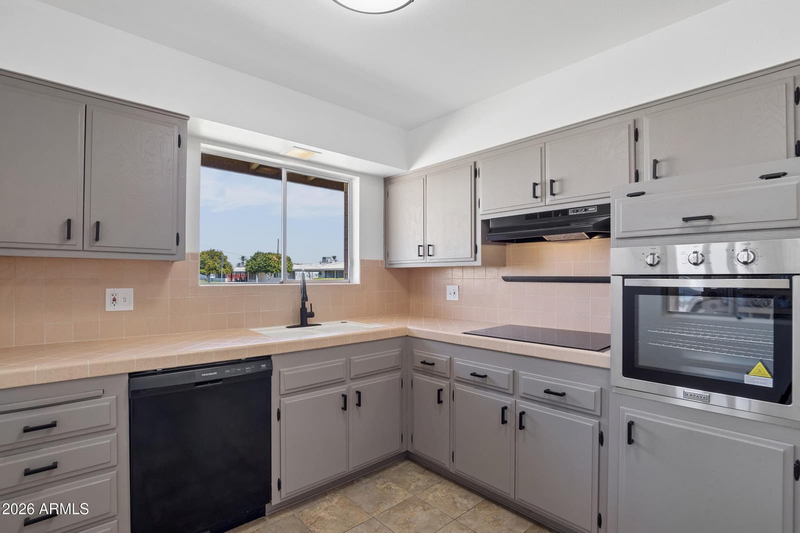 10511 W Clair Drive, Sun City, AZ 85351 — photo 16 of 49