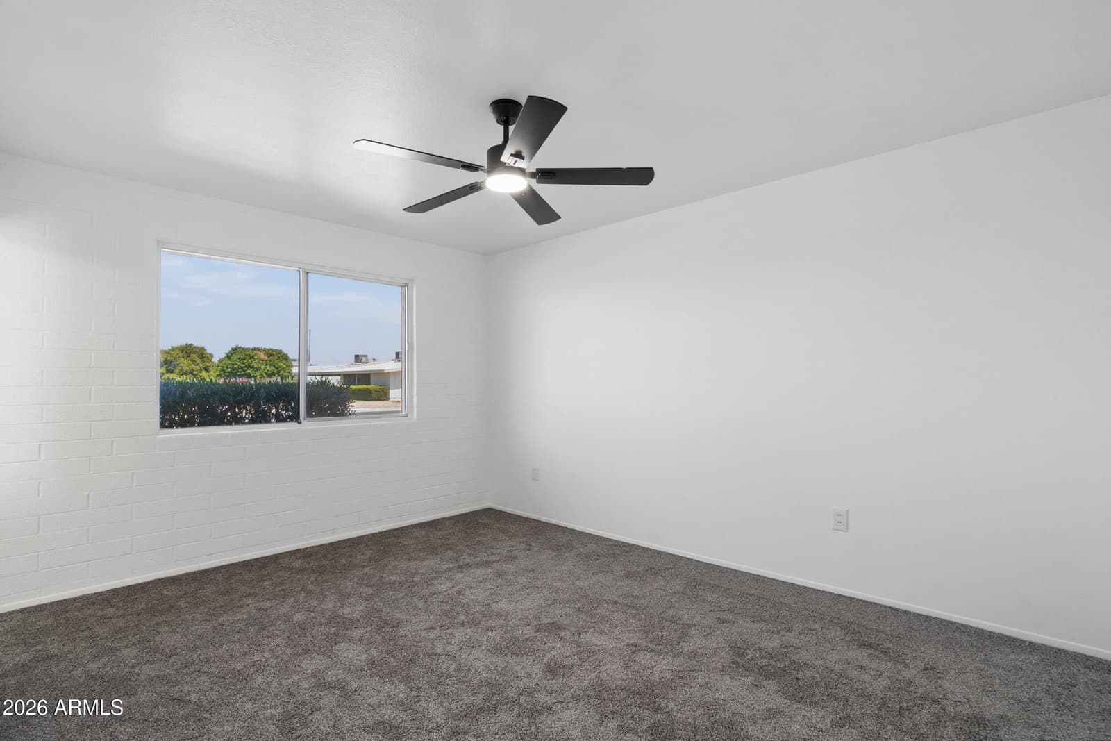 10511 W Clair Drive, Sun City, AZ 85351 — photo 11 of 49