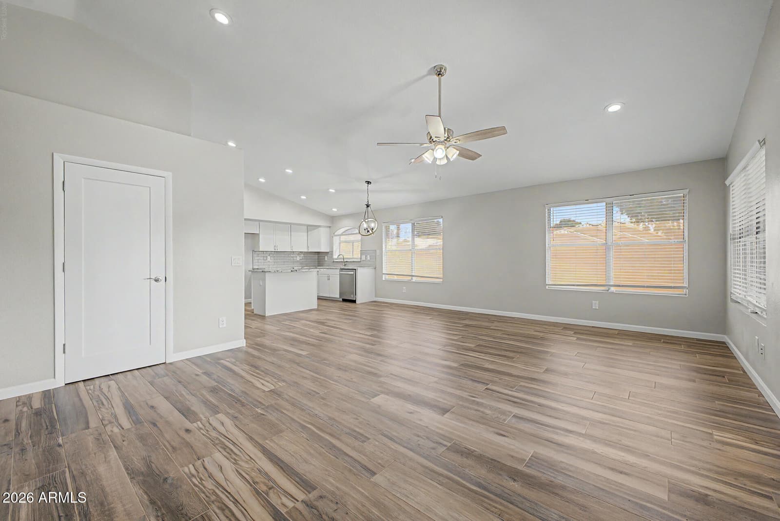 1811 W Winchester Way, Chandler, AZ 85286 — photo 11 of 38