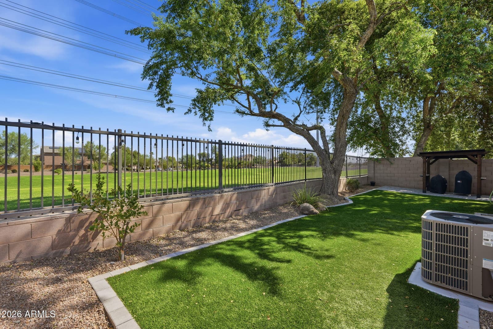 2834 E Saguaro Park Lane, Phoenix, AZ 85024 — photo 37 of 38