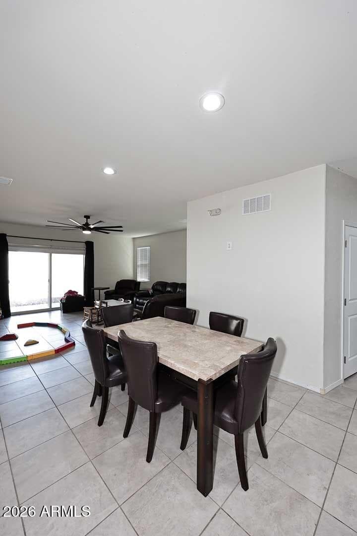 18556 W Buckskin Trail, Wittmann, AZ 85361 — photo 10 of 39
