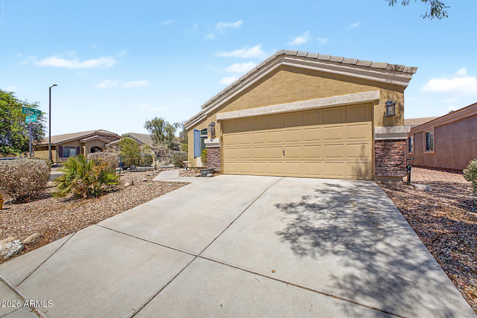 23866 W Huntington Drive, Buckeye, AZ 85326 — photo 3 of 31