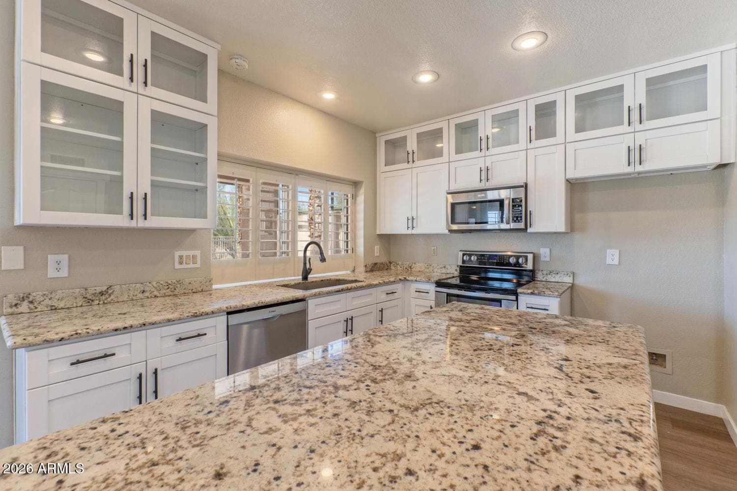 16210 S 14th Drive, Phoenix, AZ 85045 — photo 8 of 43