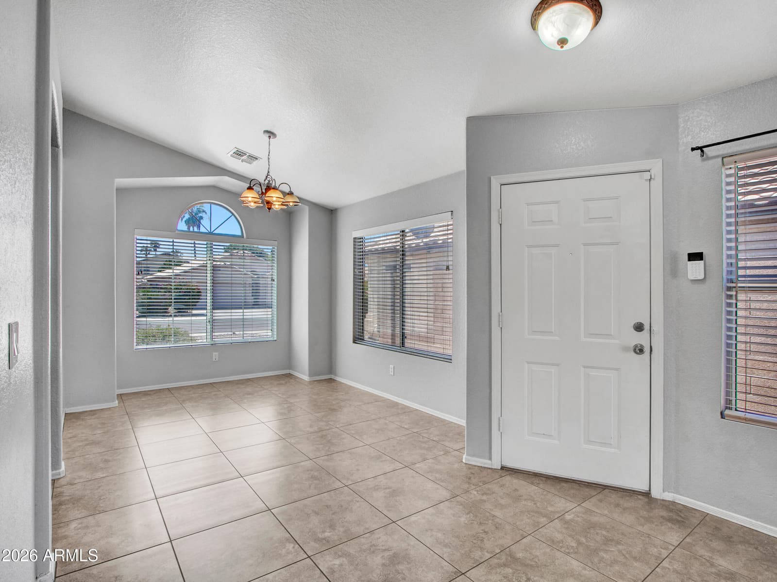 5014 W Ponderosa Lane, Glendale, AZ 85308 — photo 4 of 42