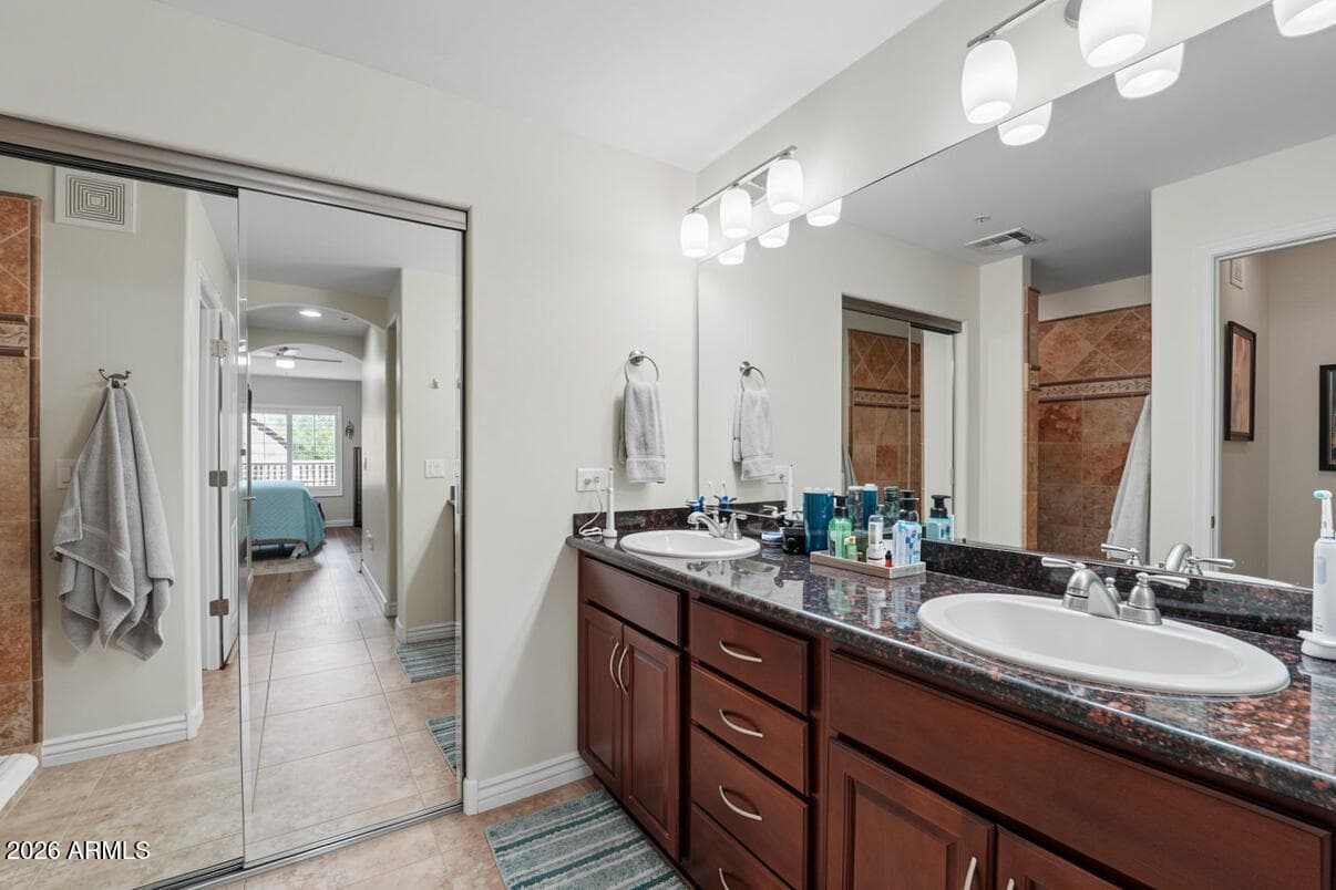 5350 E Deer Valley Drive 1416, Phoenix, AZ 85054 — photo 20 of 38