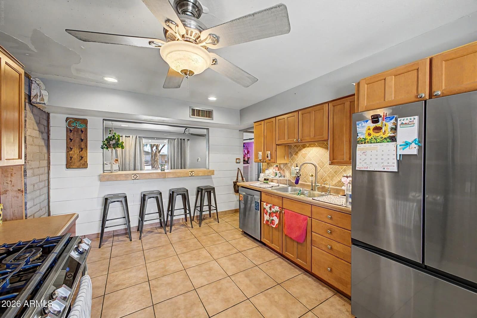 15031 N 24th Place, Phoenix, AZ 85032 — photo 7 of 17