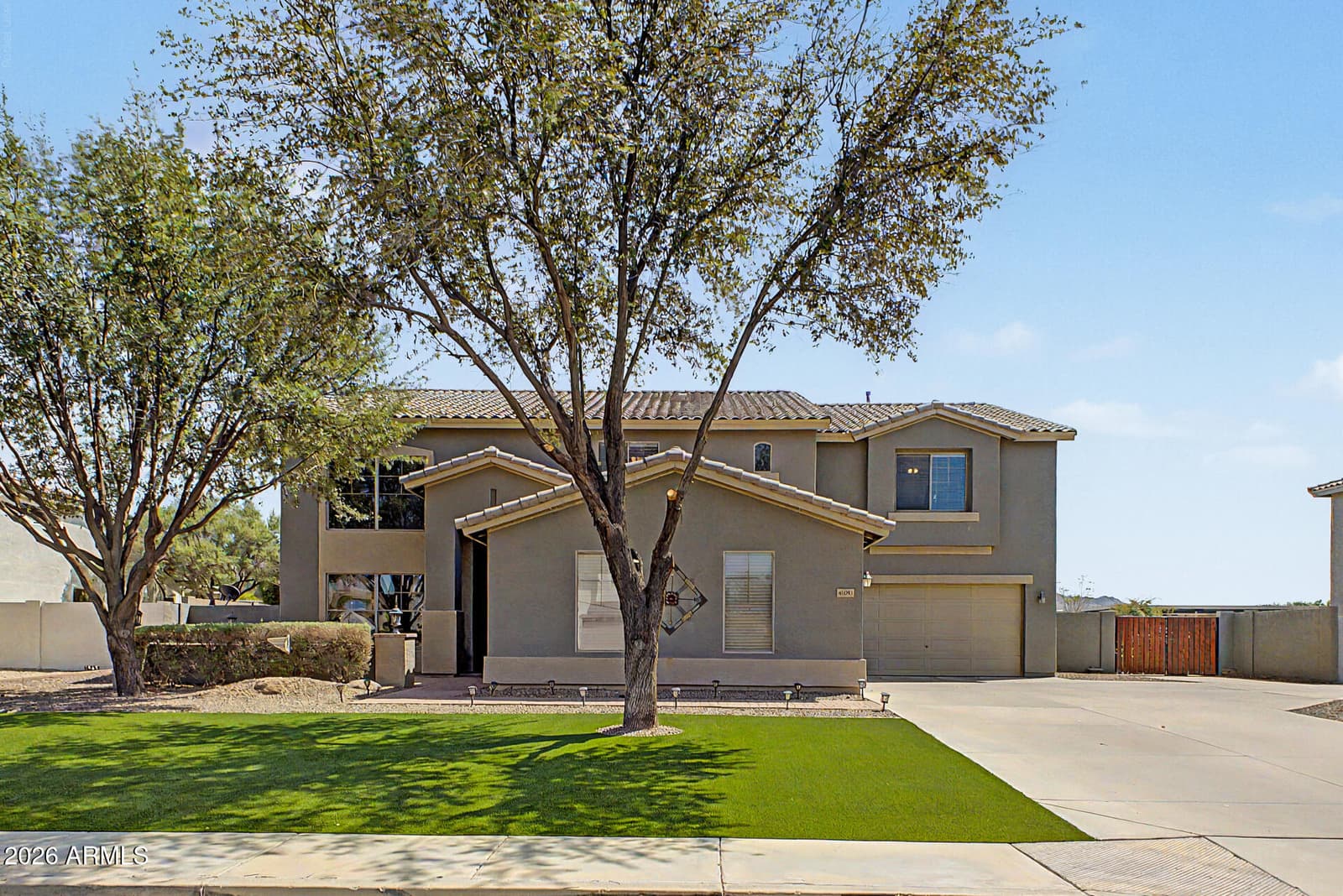 4091 E Ravenswood Drive, Gilbert, AZ 85298 — photo 2 of 67