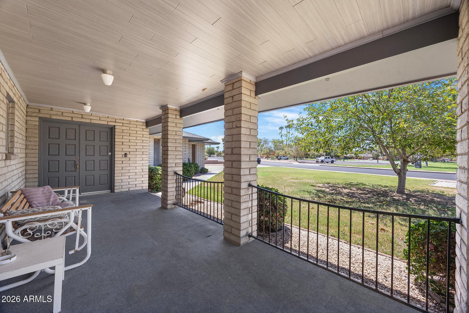 1709 N Gentry Circle, Mesa, AZ 85213 — photo 5 of 33