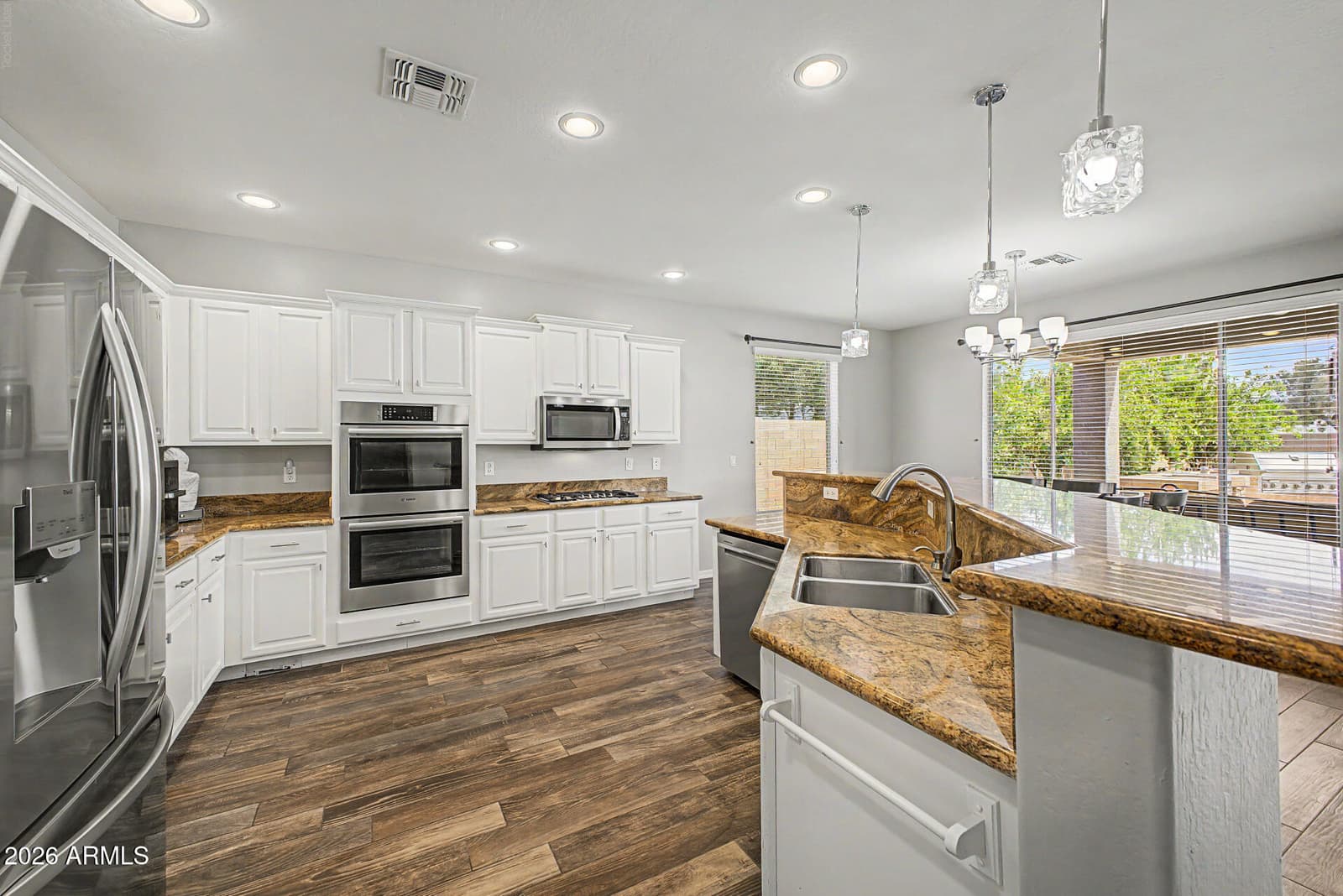 4091 E Ravenswood Drive, Gilbert, AZ 85298 — photo 11 of 67