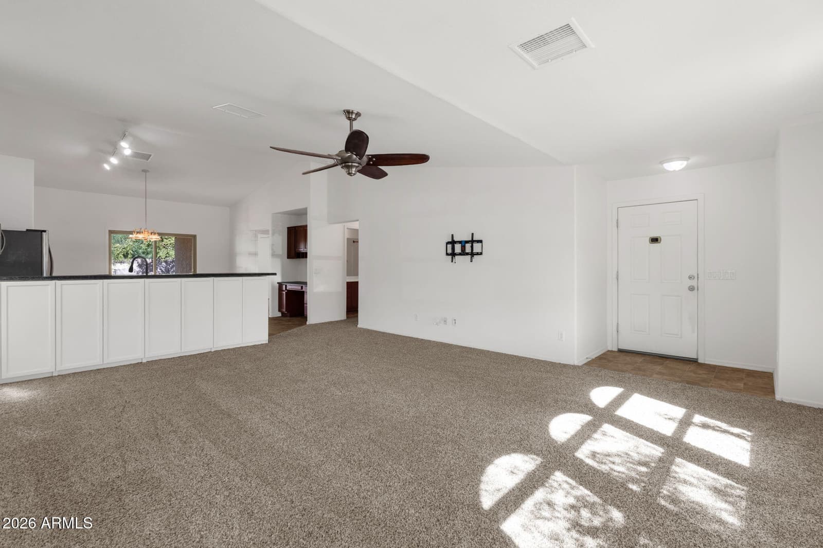 338 N Wesley, Mesa, AZ 85207 — photo 8 of 32