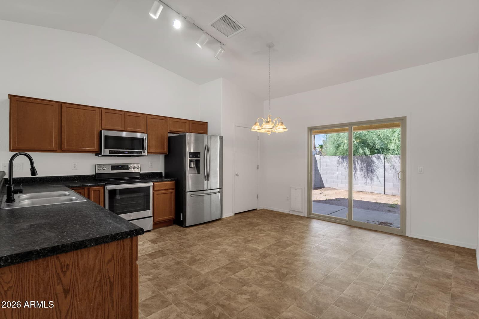 338 N Wesley, Mesa, AZ 85207 — photo 11 of 32
