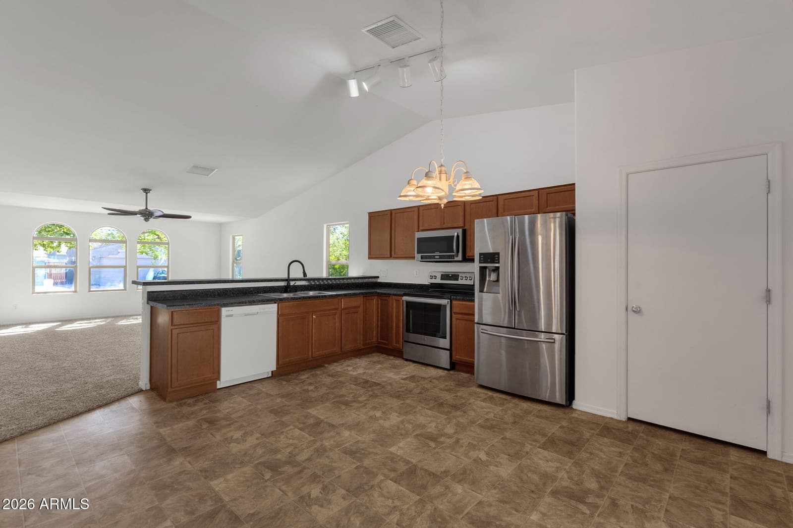 338 N Wesley, Mesa, AZ 85207 — photo 12 of 32