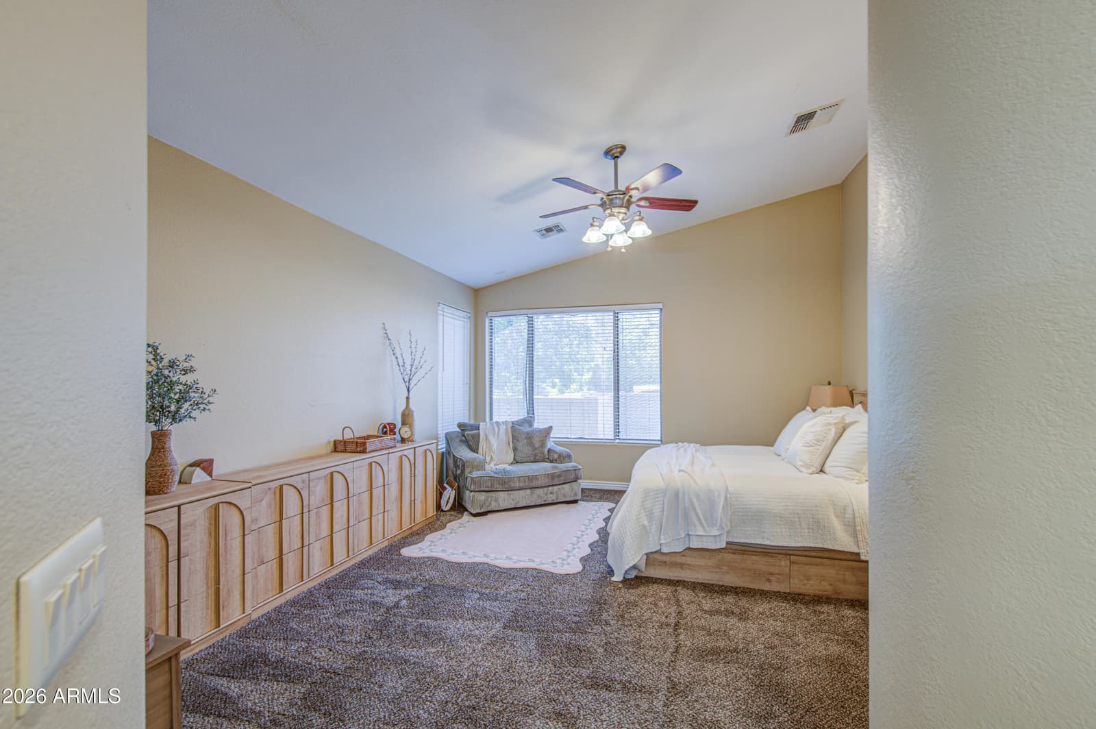 502 N Merino, Mesa, AZ 85205 — photo 5 of 51