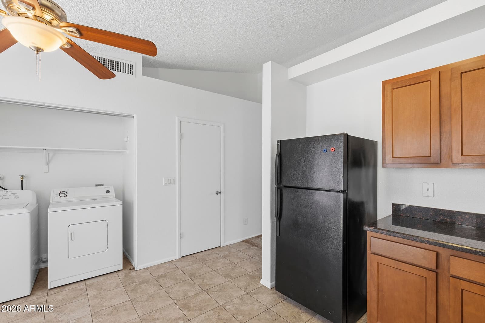 8520 W Palm Lane 1039, Phoenix, AZ 85037 — photo 11 of 36