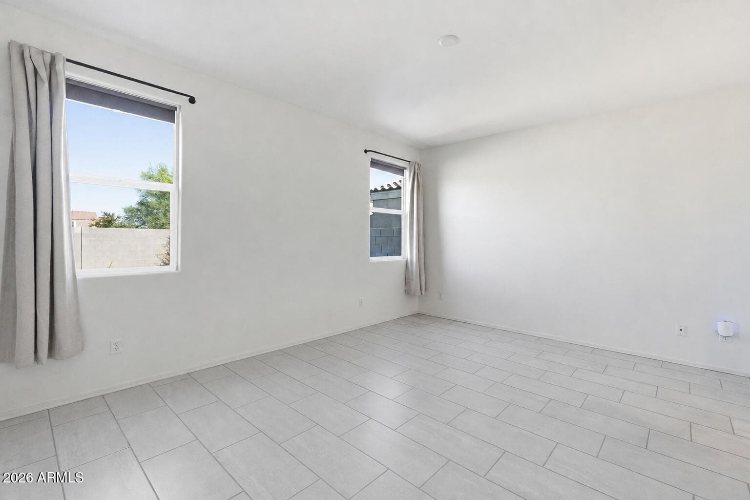 3807 S 83rd Drive, Tolleson, AZ 85353 — photo 9 of 28