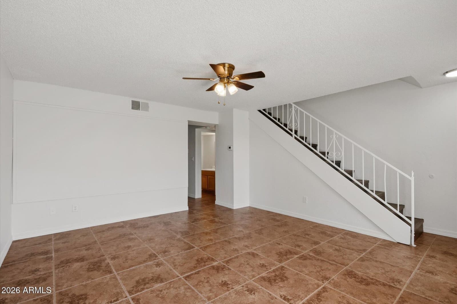 4615 N 39th Avenue 19, Phoenix, AZ 85019 — photo 4 of 20