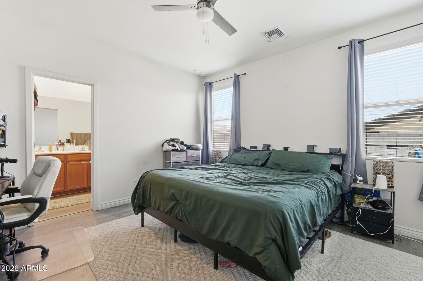 12652 W Northview Avenue, Glendale, AZ 85307 — photo 10 of 18