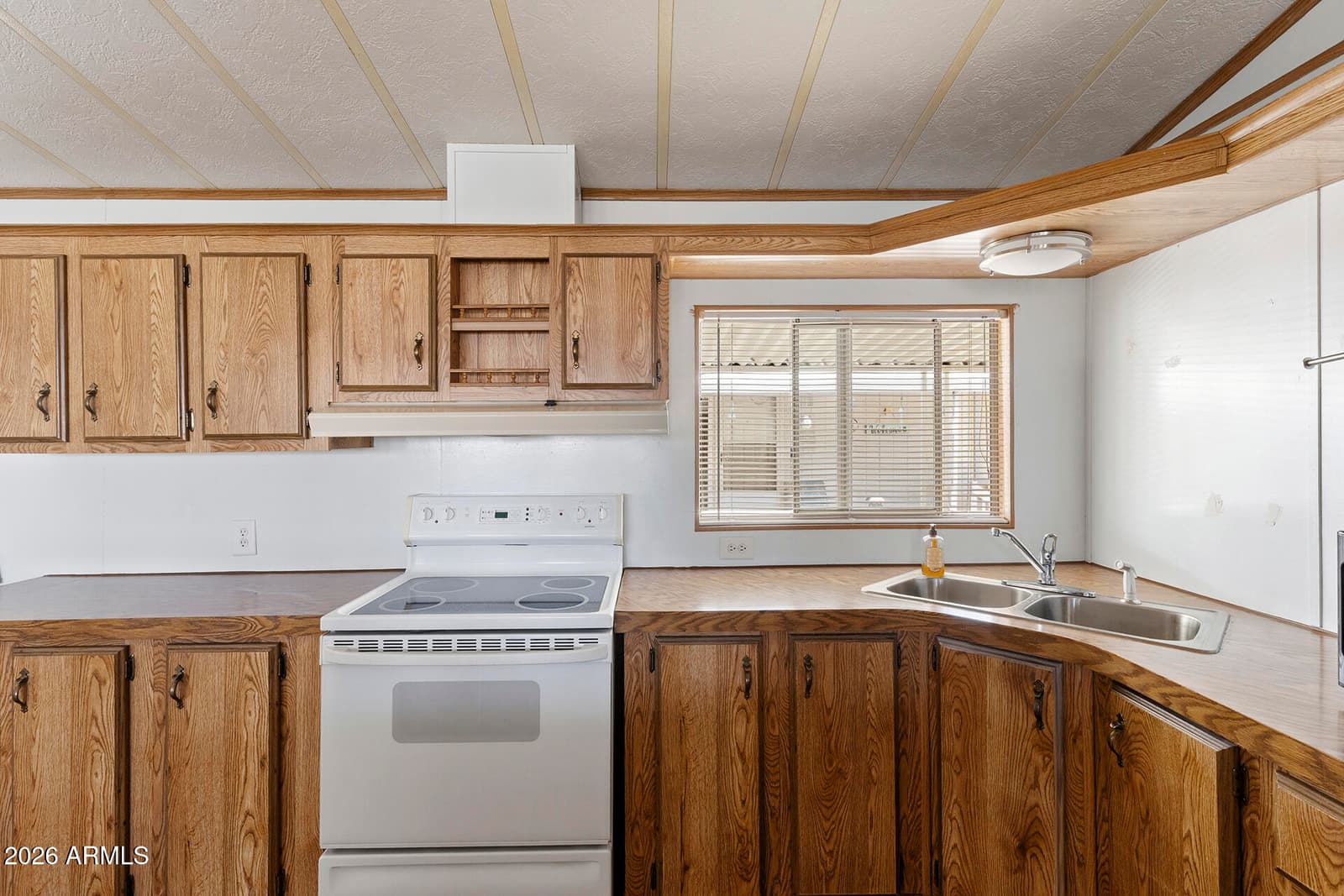 10955 N 79th Avenue 125, Peoria, AZ 85345 — photo 18 of 34