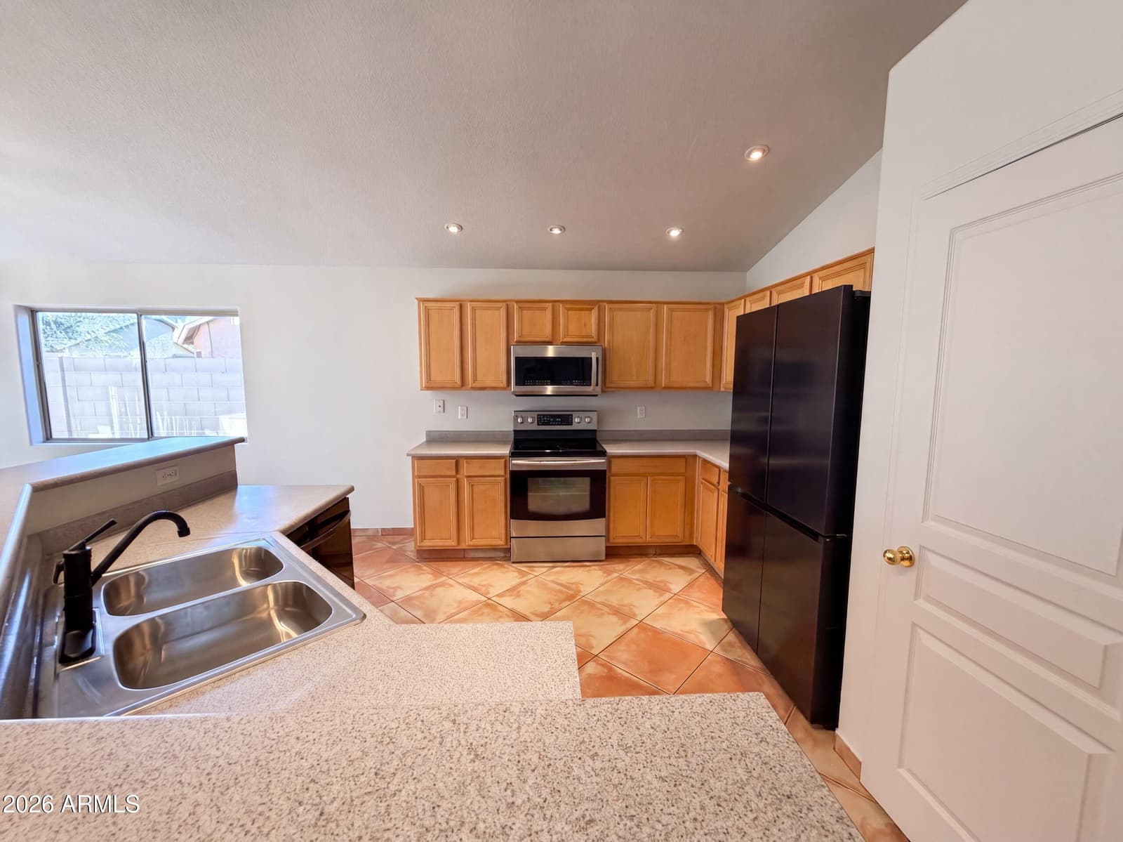 5166 W Bryce Lane, Glendale, AZ 85301 — photo 2 of 25
