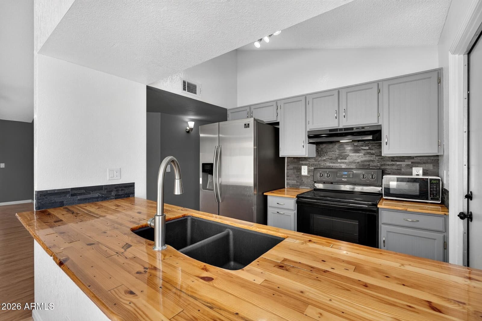 1111 N 64th Street 10, Mesa, AZ 85205 — photo 4 of 56