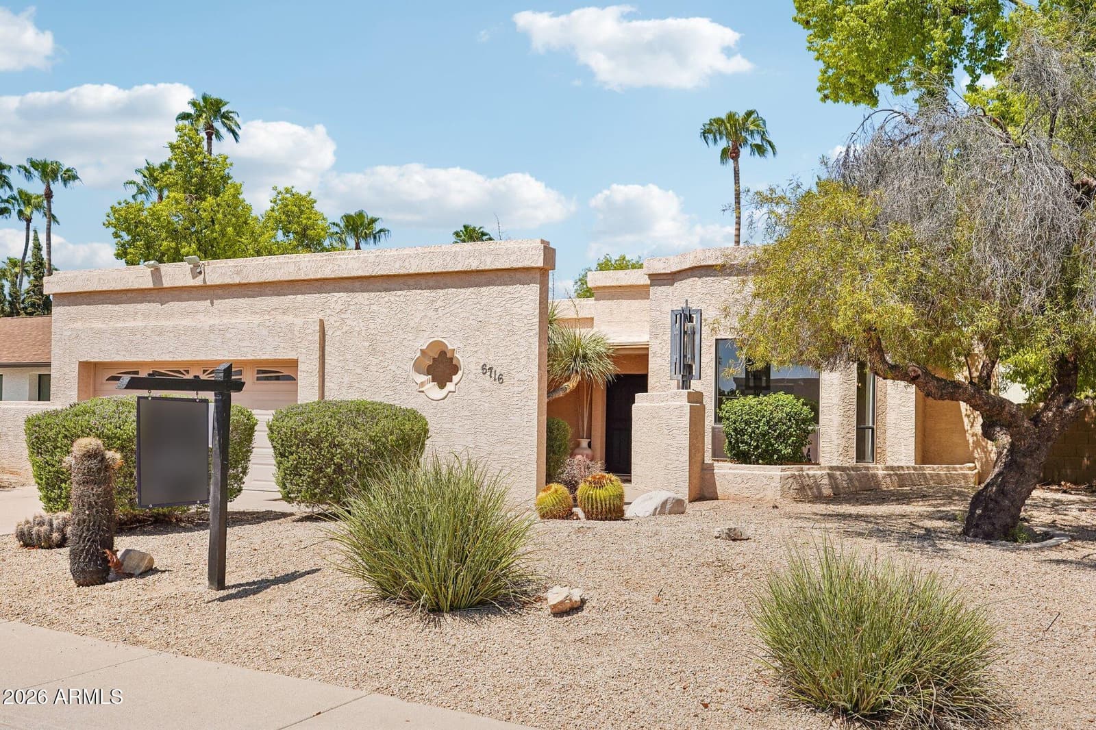 6716 E Beverly Lane, Scottsdale, AZ 85254 — photo 6 of 37