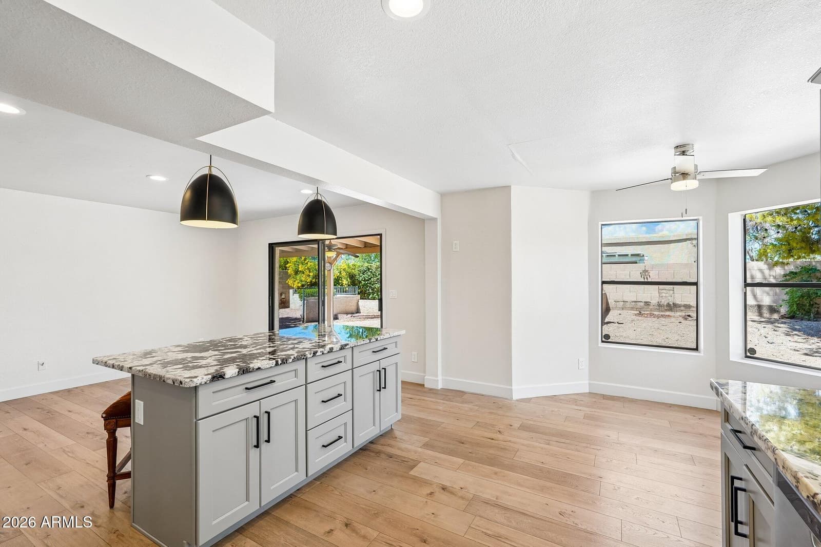 6716 E Beverly Lane, Scottsdale, AZ 85254 — photo 14 of 37