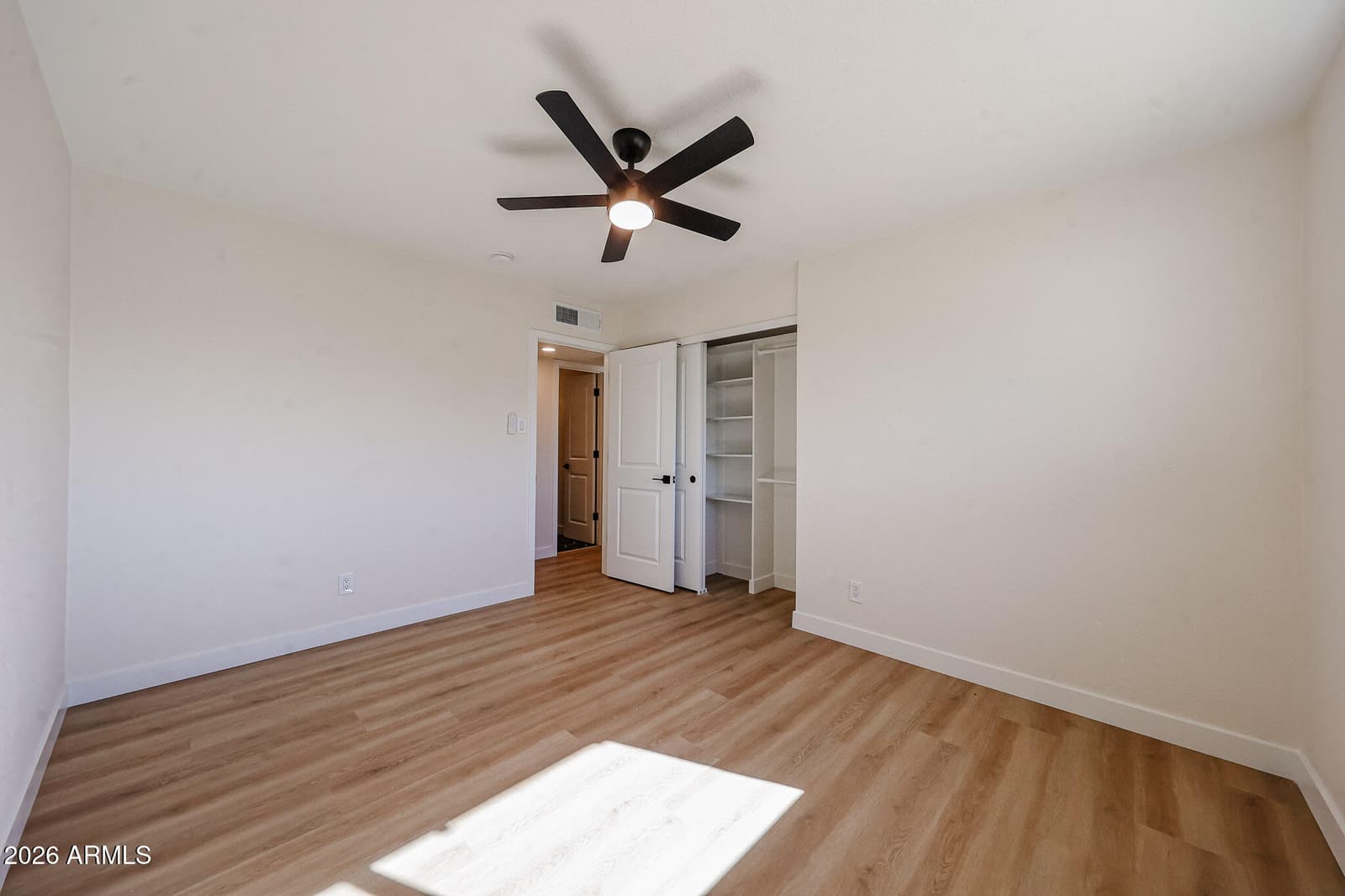 3337 W Ocotillo Road, Phoenix, AZ 85017 — photo 15 of 24