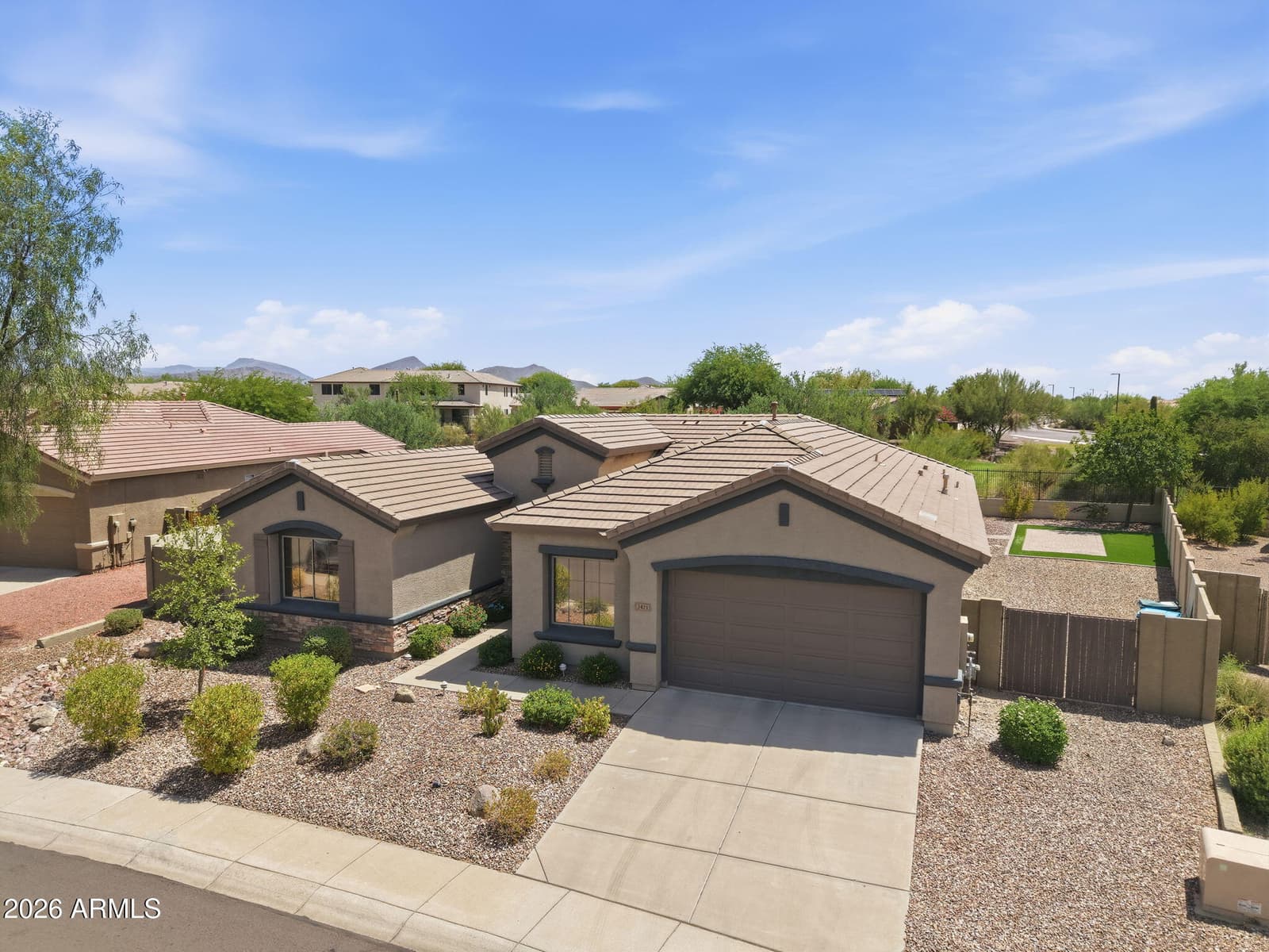 2421 W Kit Carson Court, Phoenix, AZ 85086 — photo 3 of 48