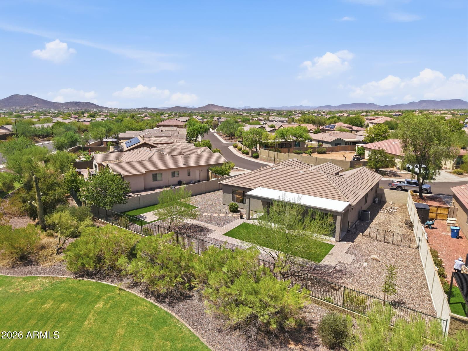 2421 W Kit Carson Court, Phoenix, AZ 85086 — photo 7 of 48